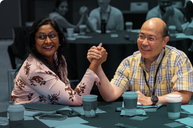 IMG-Strategic-Essentials-GRADIENT